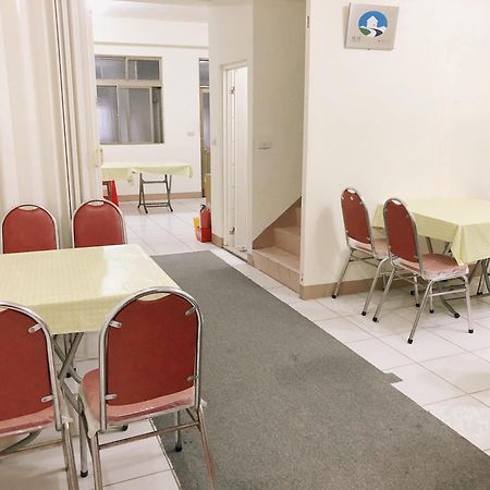Xin Homestay Luodong Exteriör bild