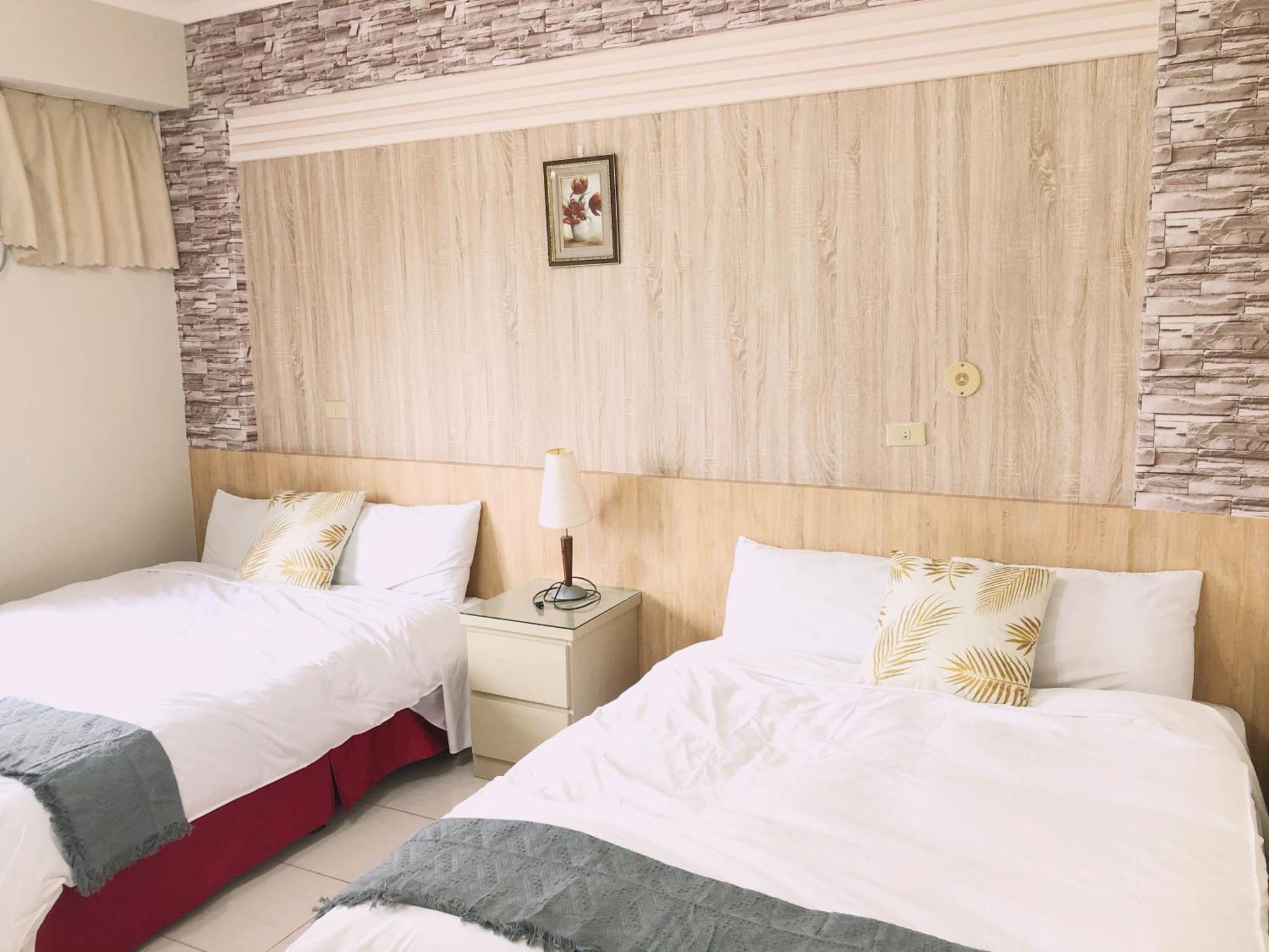 Xin Homestay Luodong Exteriör bild